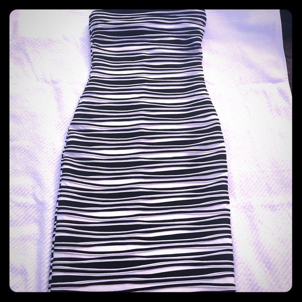 Bebe Calve Length Strapless Dress